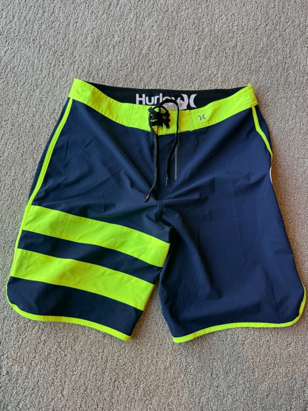 Hurley Men’s Navy & Neon Yellow Board Shorts